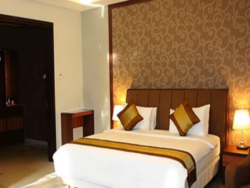 The Summit Siliwangi Hotel Бандунг Экстерьер фото